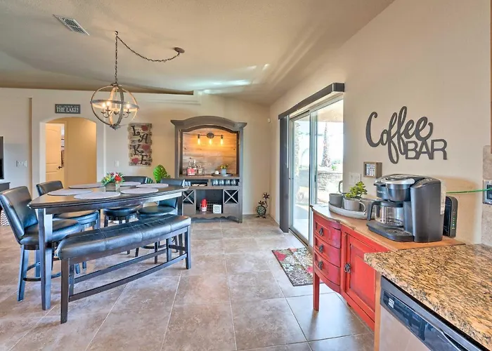 Holiday home Bright Havasu With New Backyard Oasis! Lake Havasu City