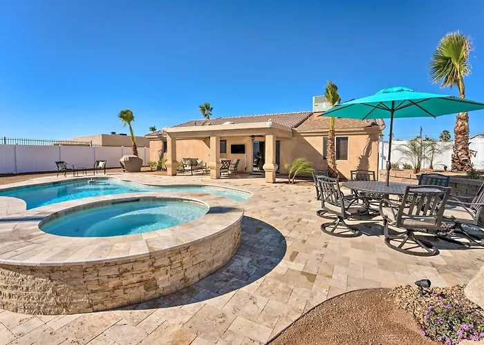 Bright Havasu With New Backyard Oasis! Holiday home *