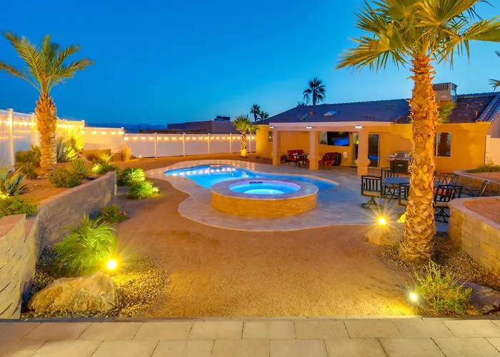 Holiday home Bright Havasu With New Backyard Oasis!